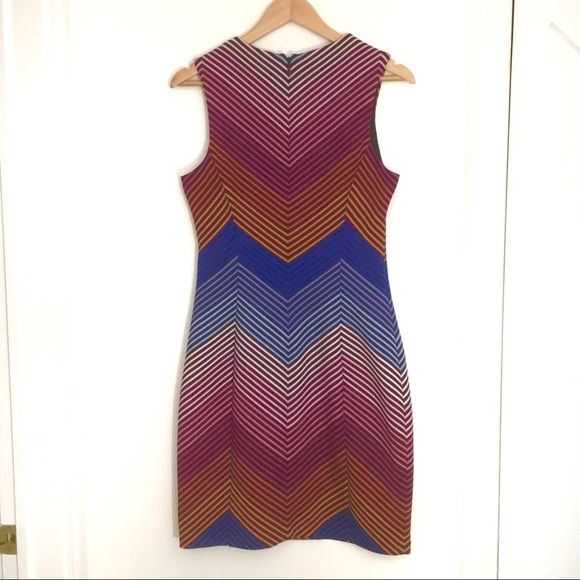 Guess | Women’s cutout bodycon midi dress, size 12, excellent condition - Picture 3 of 11